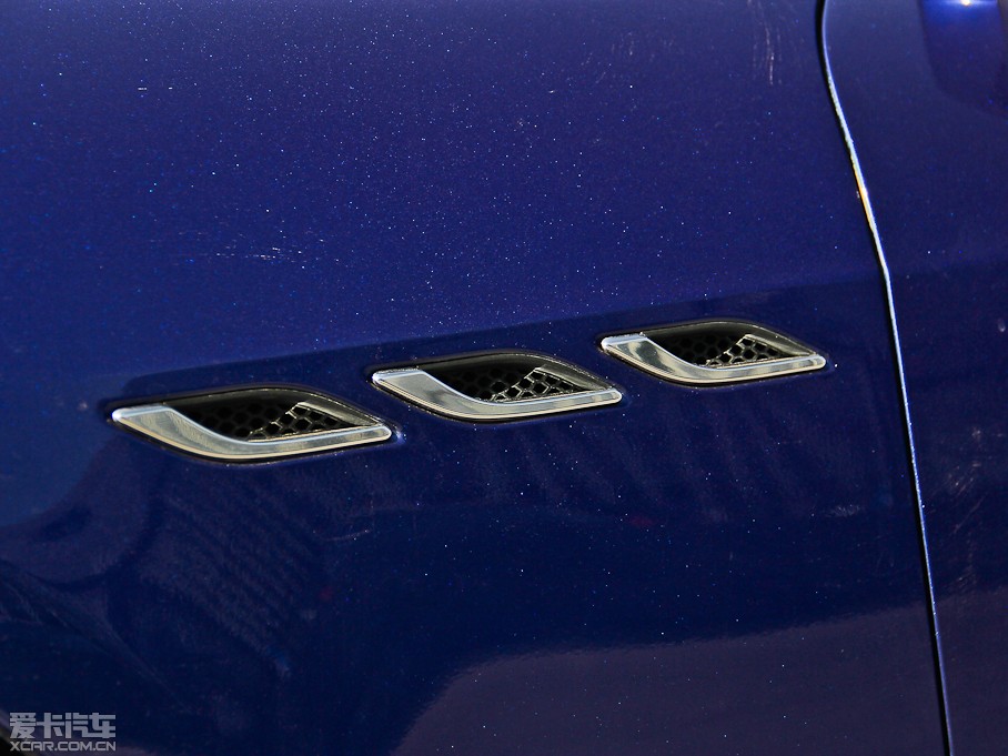 2014��Ghibli 3.0T S Q4