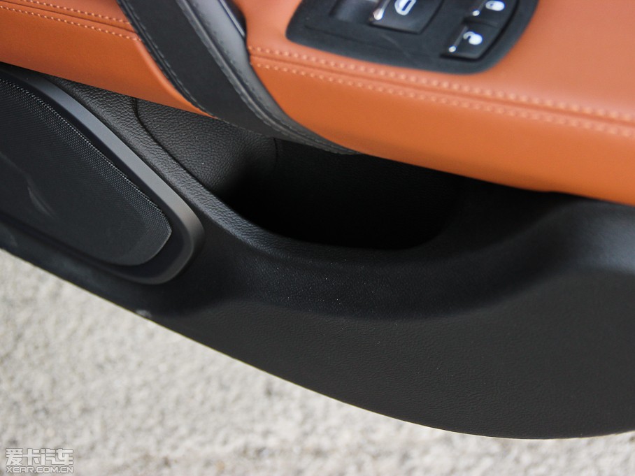 2014Ghibli 3.0T S Q4