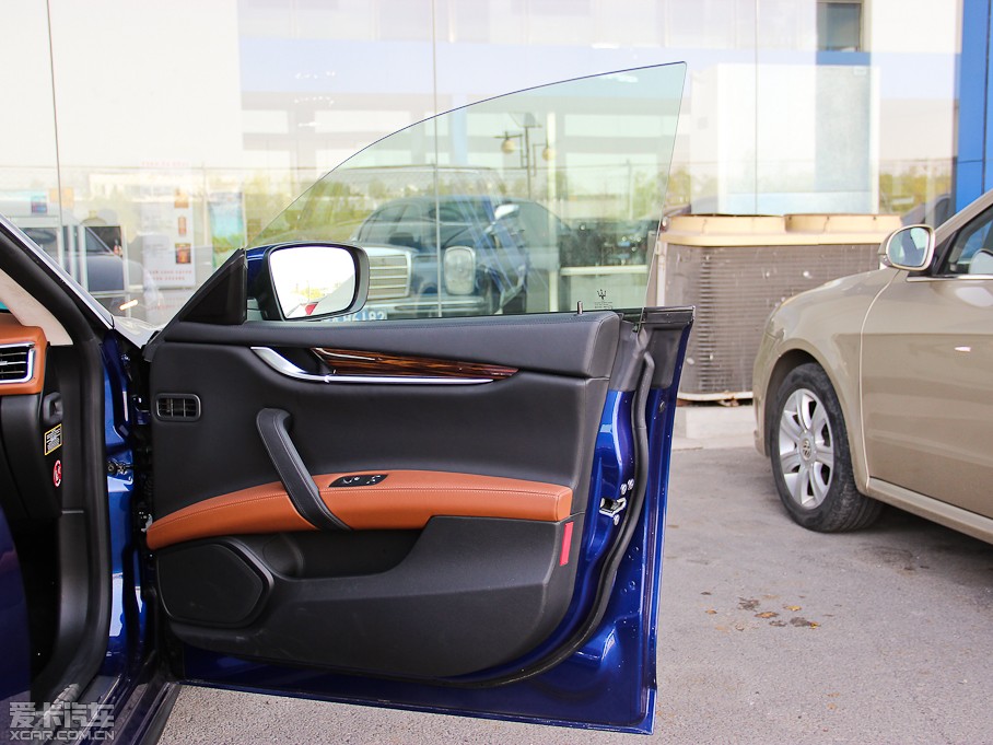 2014Ghibli 3.0T S Q4