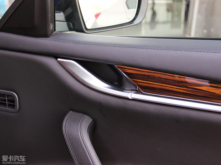 2014Ghibli 3.0T S Q4