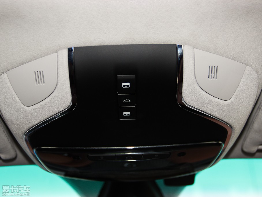 2014Ghibli 3.0T S Q4