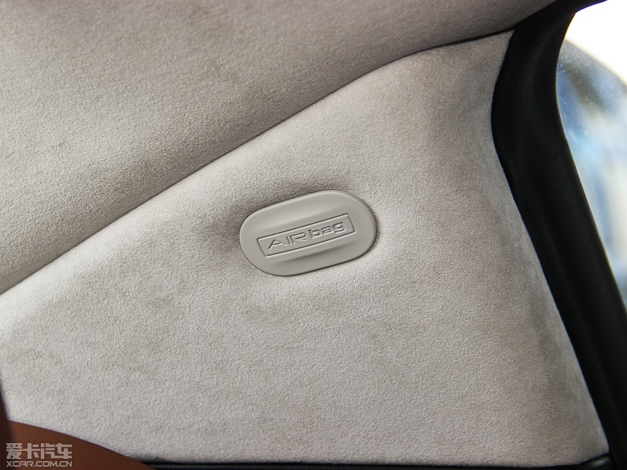 2014Ghibli 3.0T S Q4