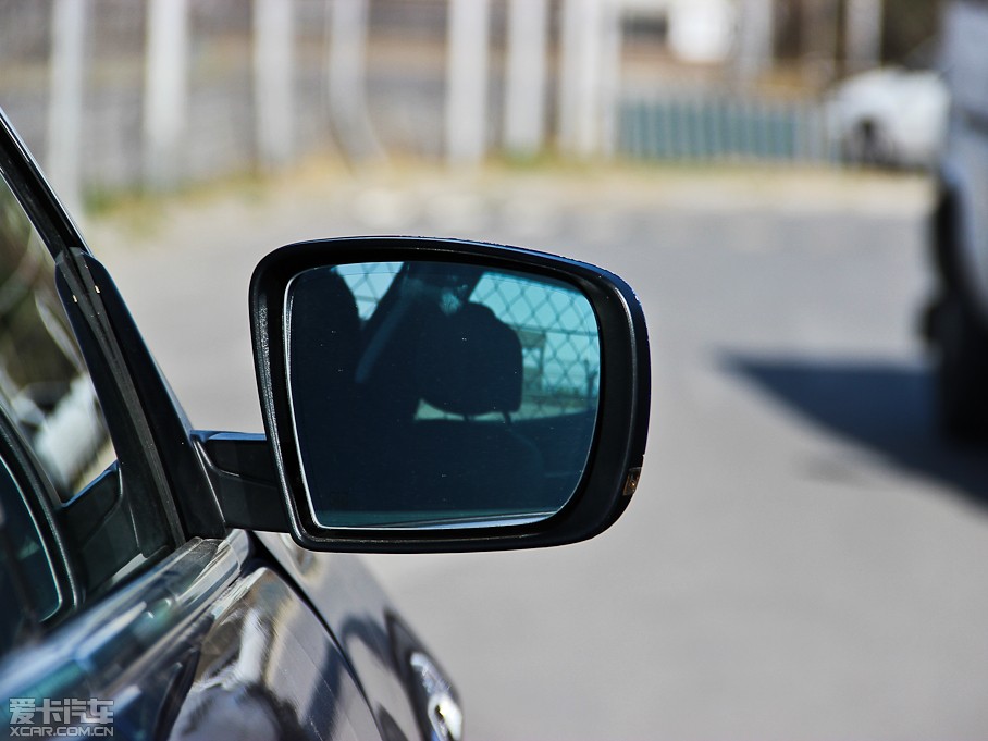 2014��Ghibli 3.0T S Q4