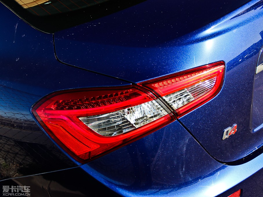 2014��Ghibli 3.0T S Q4