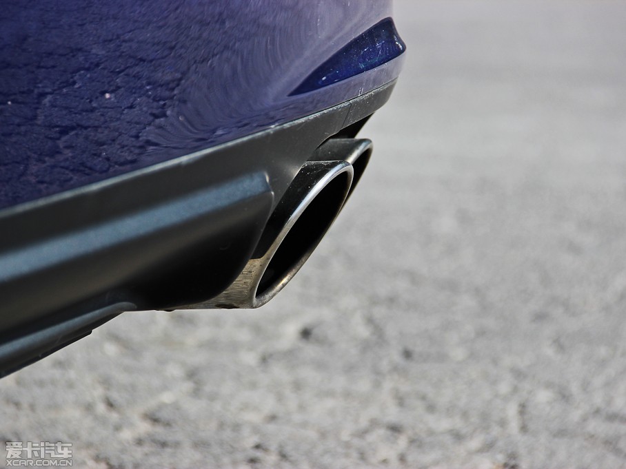 2014��Ghibli 3.0T S Q4