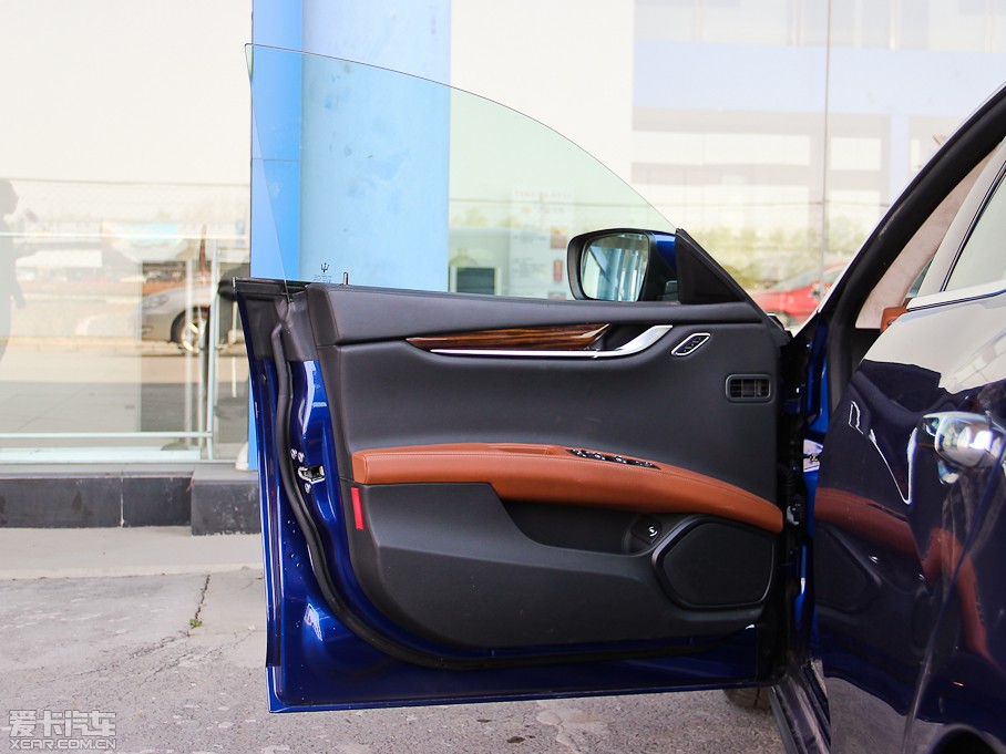 2014Ghibli 3.0T S Q4