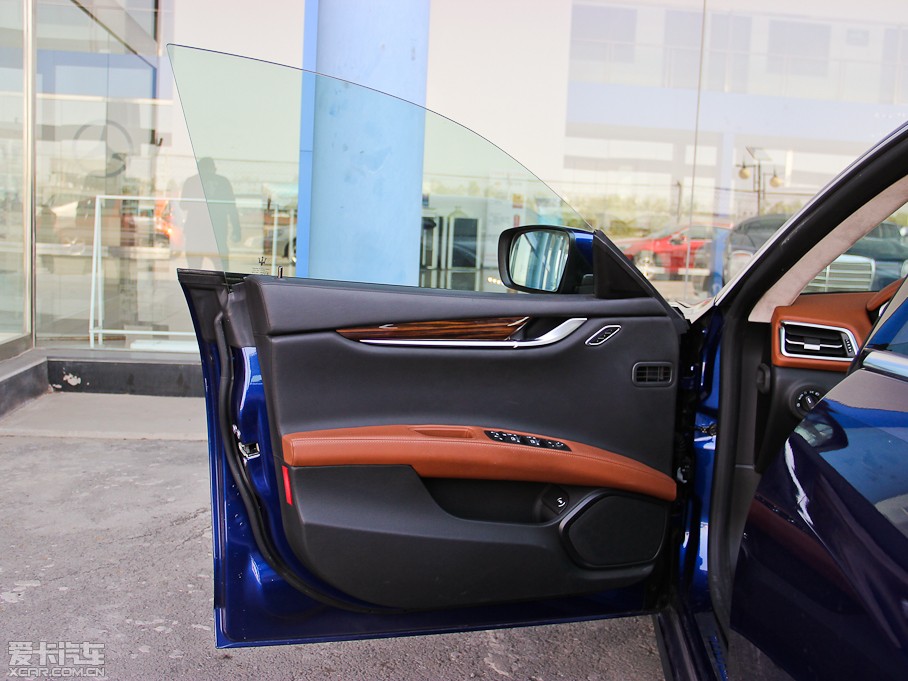 2014Ghibli 3.0T S Q4