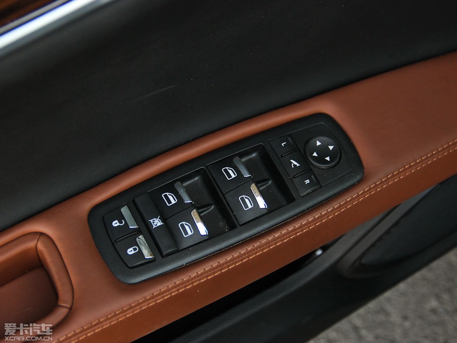 2014Ghibli 3.0T S Q4