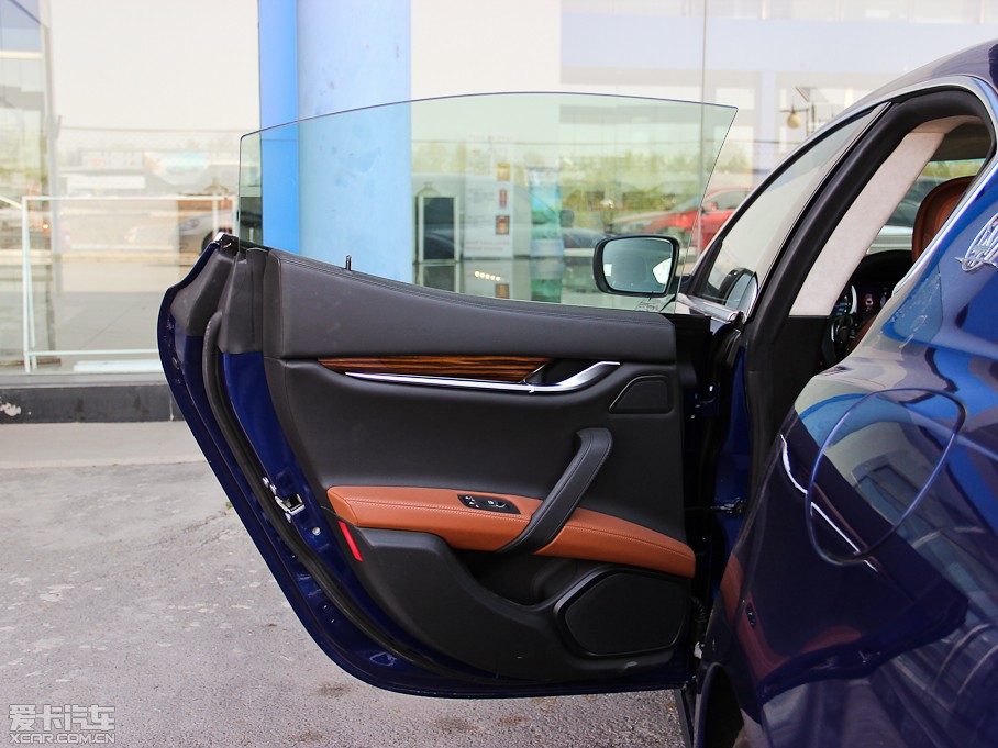 2014Ghibli 3.0T S Q4