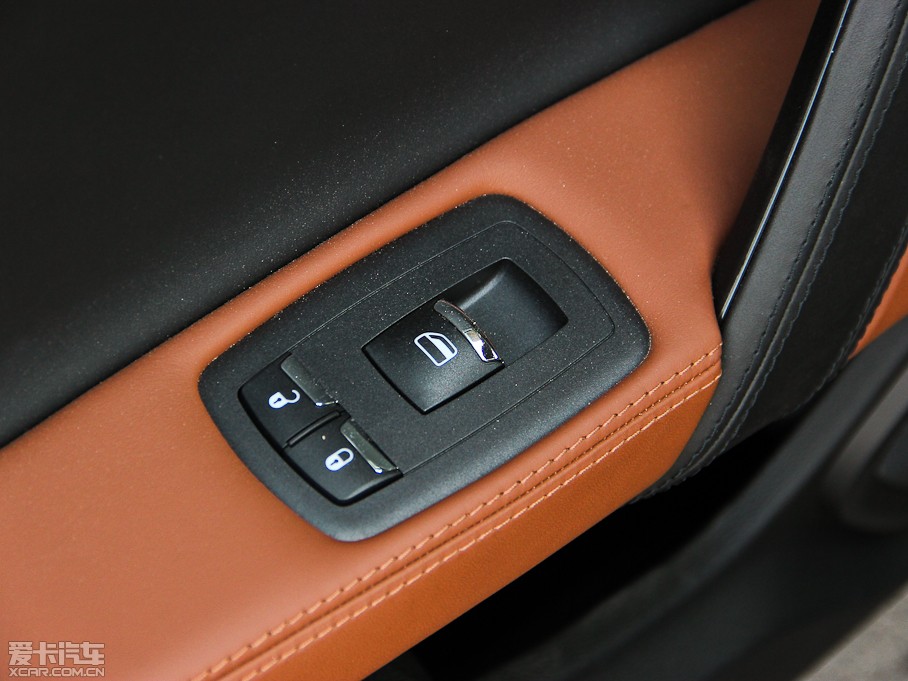 2014Ghibli 3.0T S Q4