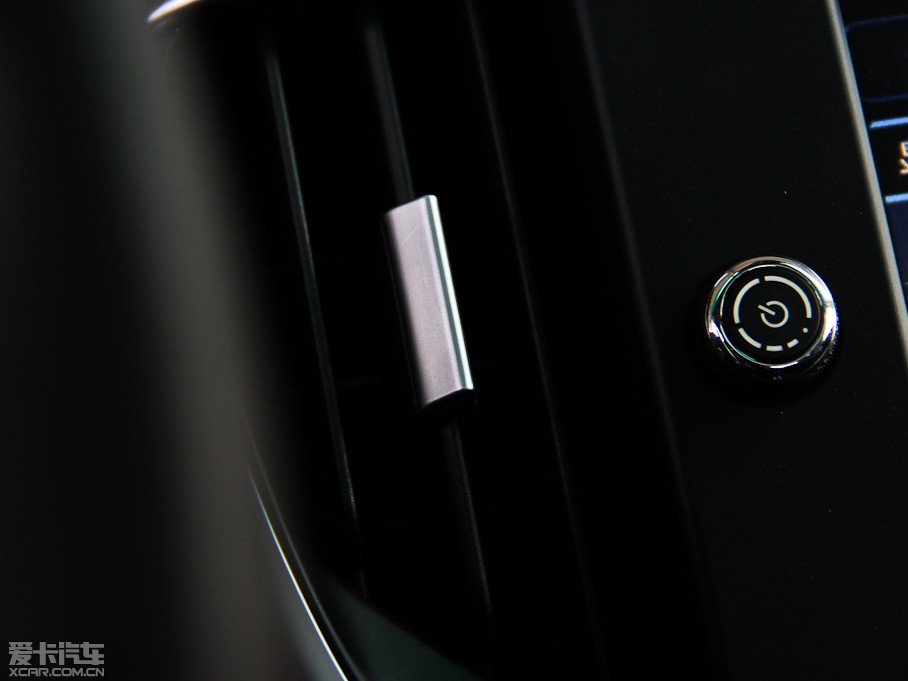 2014Ghibli 3.0T S Q4