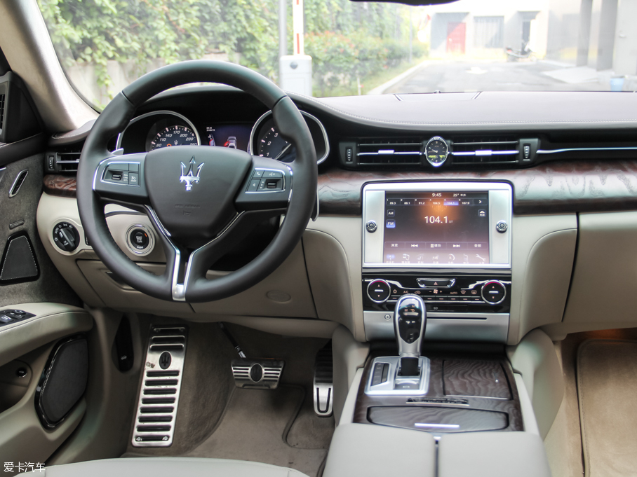 2015��� ���၆������