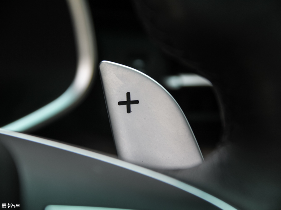 2015��� ���၆������