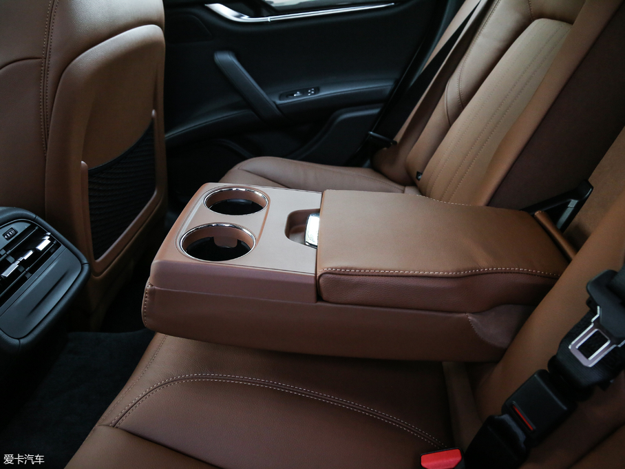 2018��Ghibli 3.0T