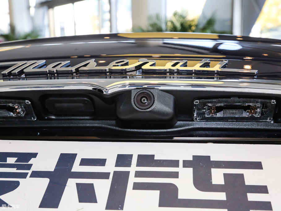 2018��Ghibli 3.0T