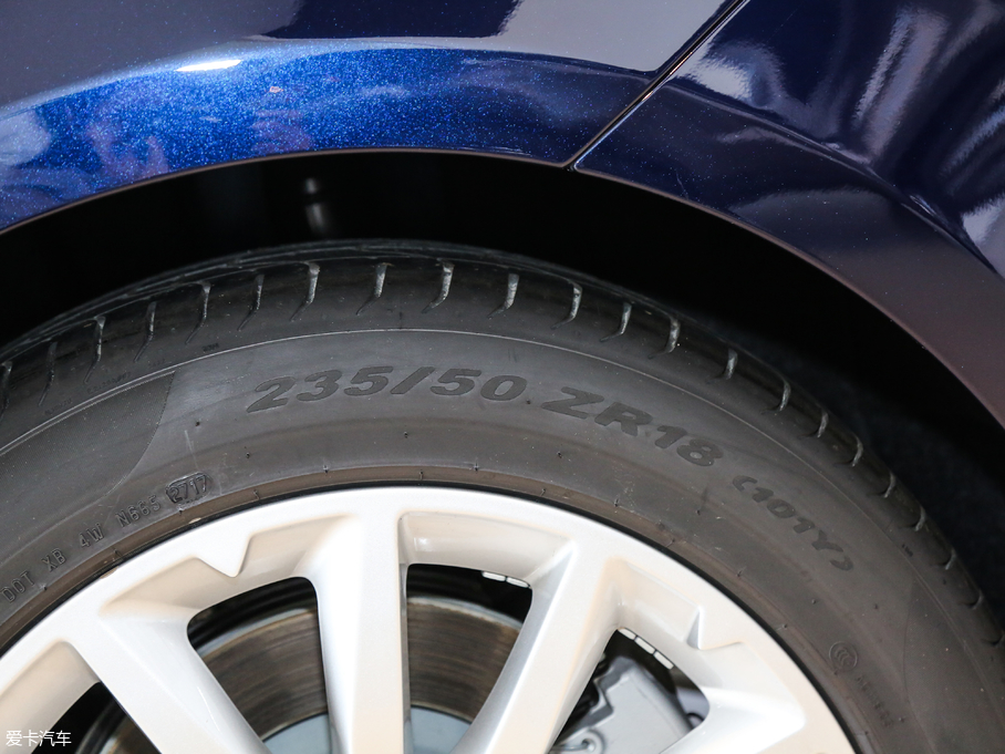 2018��Ghibli 3.0T