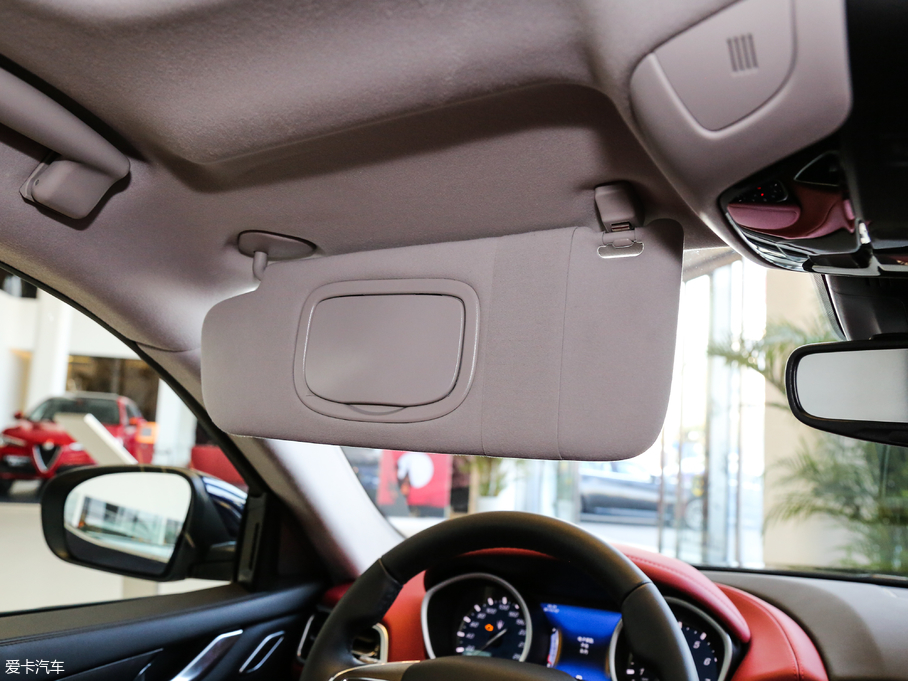 2018��Ghibli 3.0T