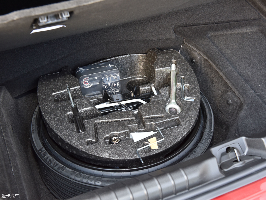 2018��Ghibli 3.0T