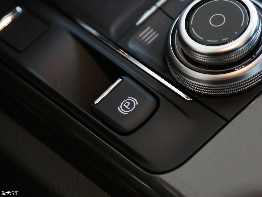 2018��Ghibli 3.0T