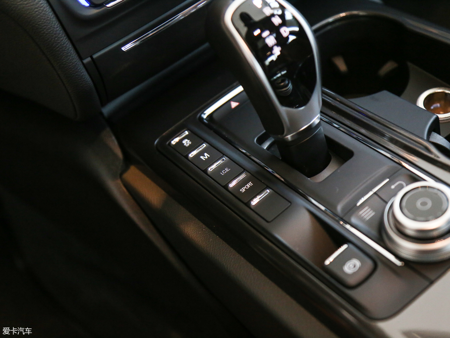 2018��Ghibli 3.0T