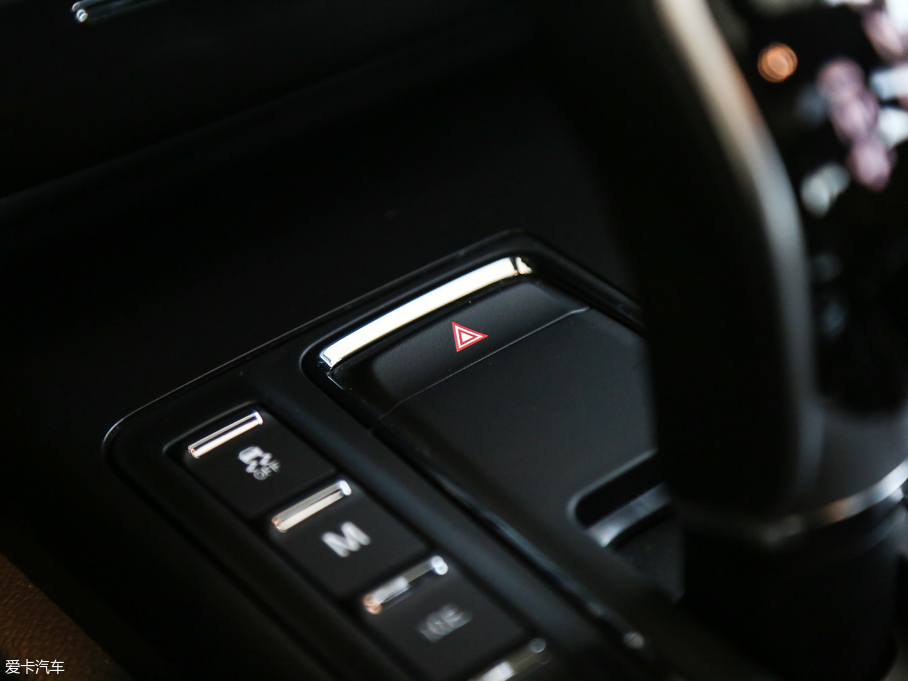 2018��Ghibli 3.0T