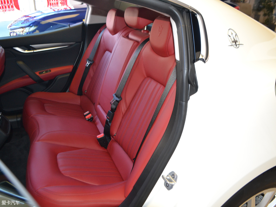 2018��Ghibli 3.0T 350Hp �˜ʰ�