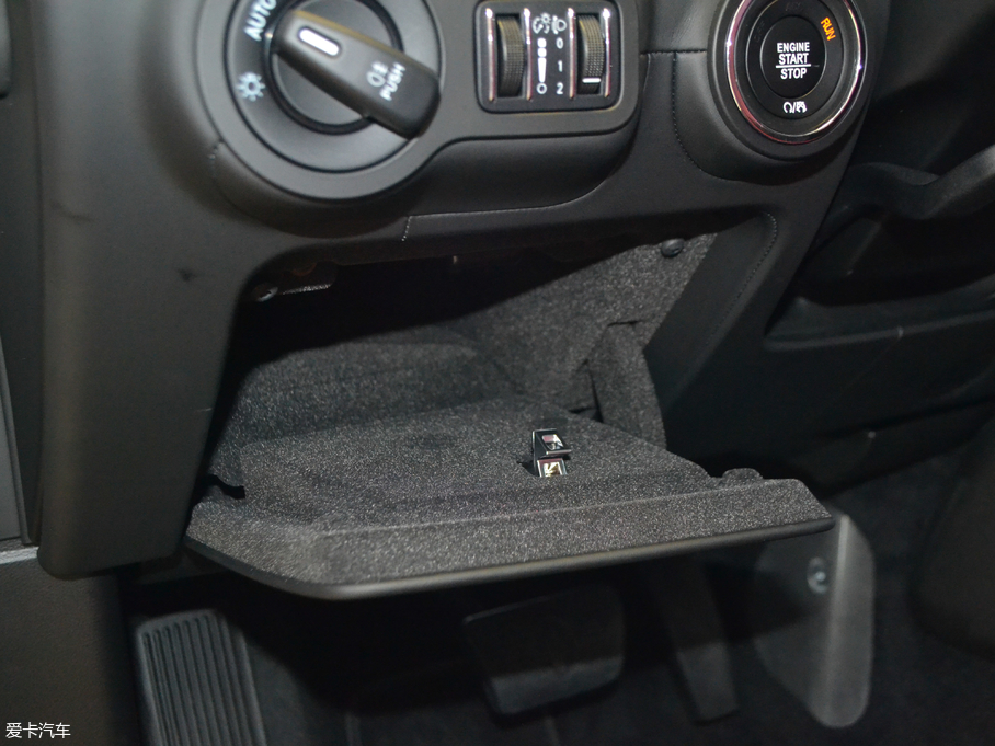 2018Ghibli 3.0T 350Hp (bio)(zhn)