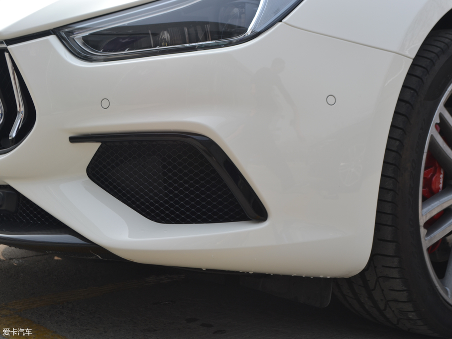 2018Ghibli 3.0T 350Hp \Ӱ