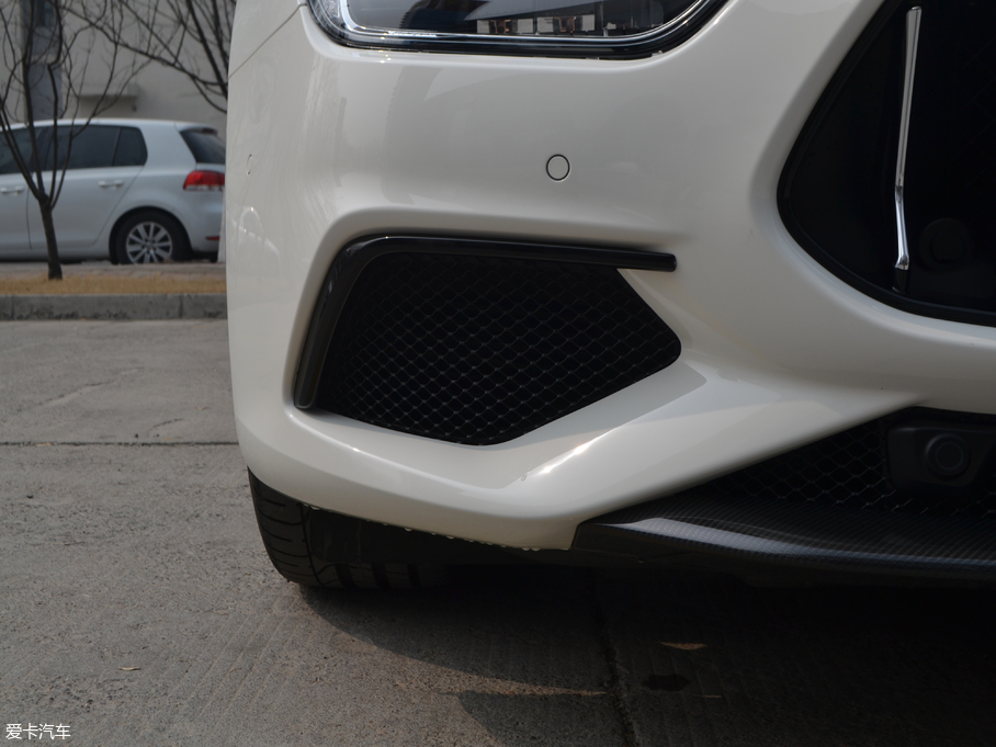 2018Ghibli 3.0T 350Hp \Ӱ