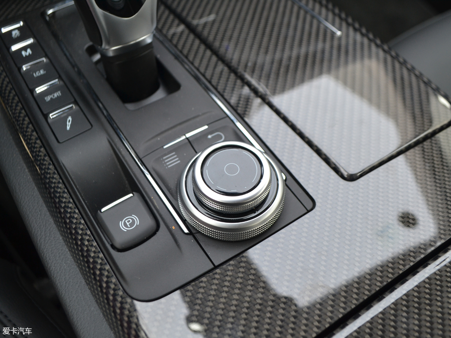 2018��Ghibli 3.0T 350Hp �\�Ӱ�