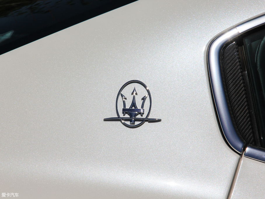 2018Ghibli 3.0T 430Hp \Ӱ