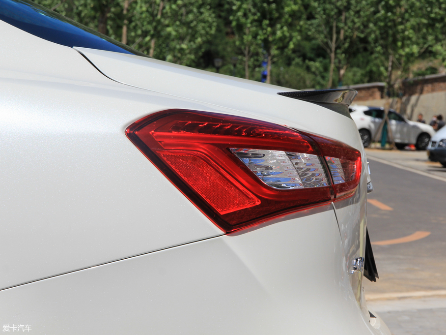 2018Ghibli 3.0T 430Hp \Ӱ