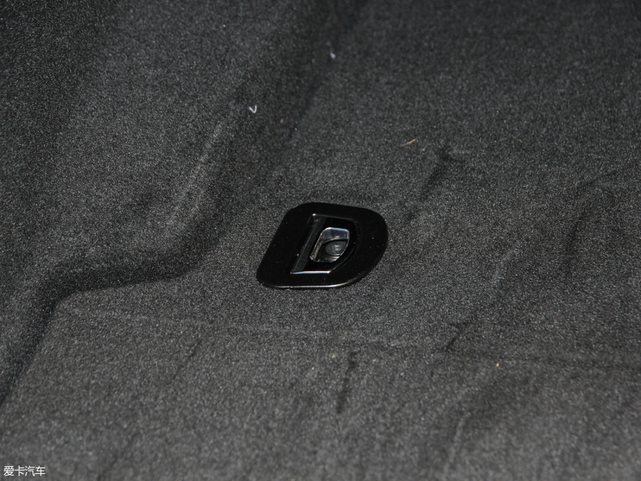 2018Ghibli 3.0T 430Hp \Ӱ