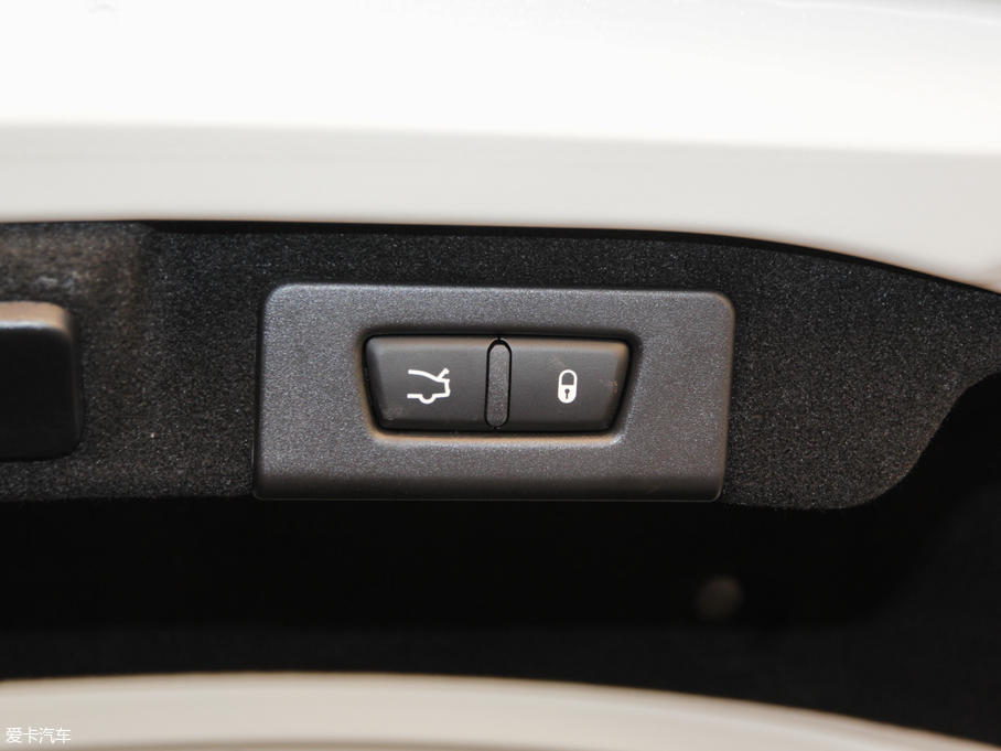 2018Ghibli 3.0T 430Hp \Ӱ