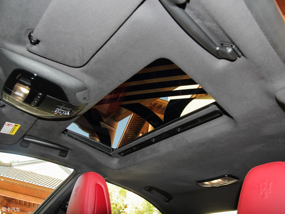 2018Ghibli 3.0T 430Hp \Ӱ