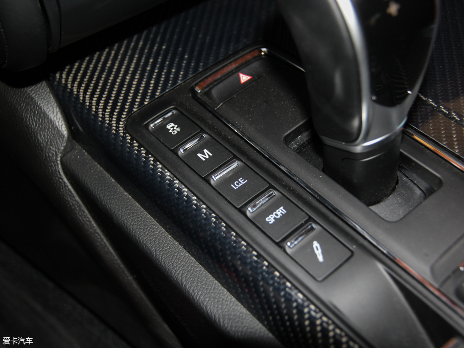 2018��Ghibli 3.0T 430Hp �\�Ӱ�