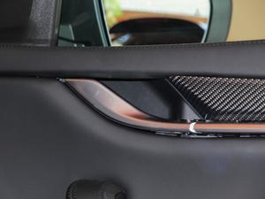 20183.0T 430Hp \Ӱ g