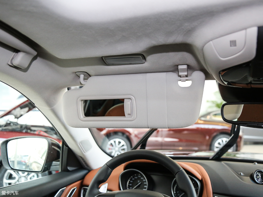 2018Levante 3.0T (jng)