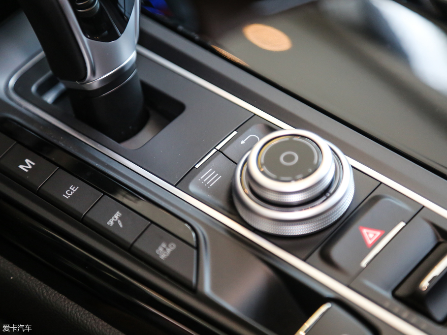 2018Levante 3.0T (jng)