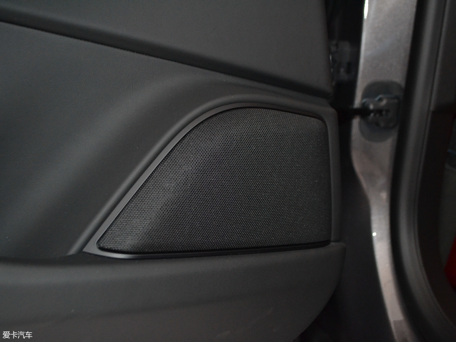 2018Levante 3.0T 350Hp ˜ʰ