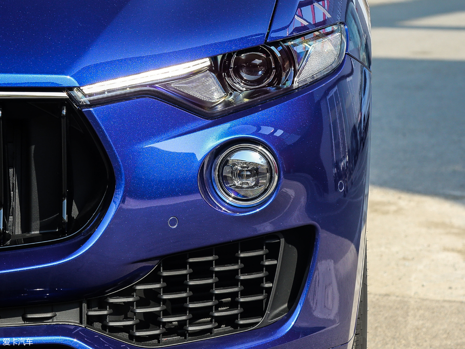 2018Levante 3.0T 350Hp \Ӱ