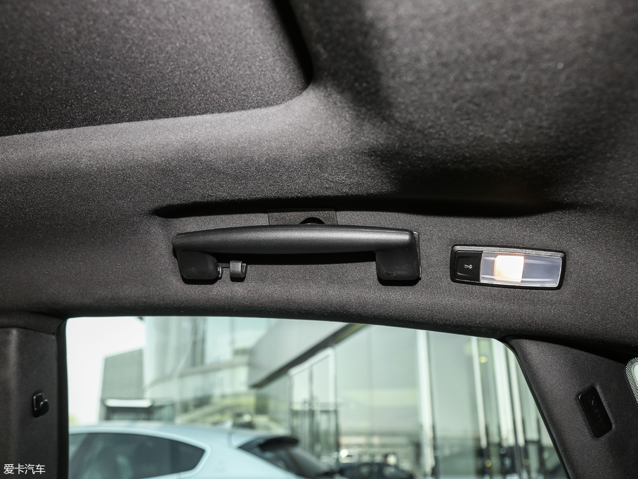 2018Levante 3.0T 350Hp \Ӱ