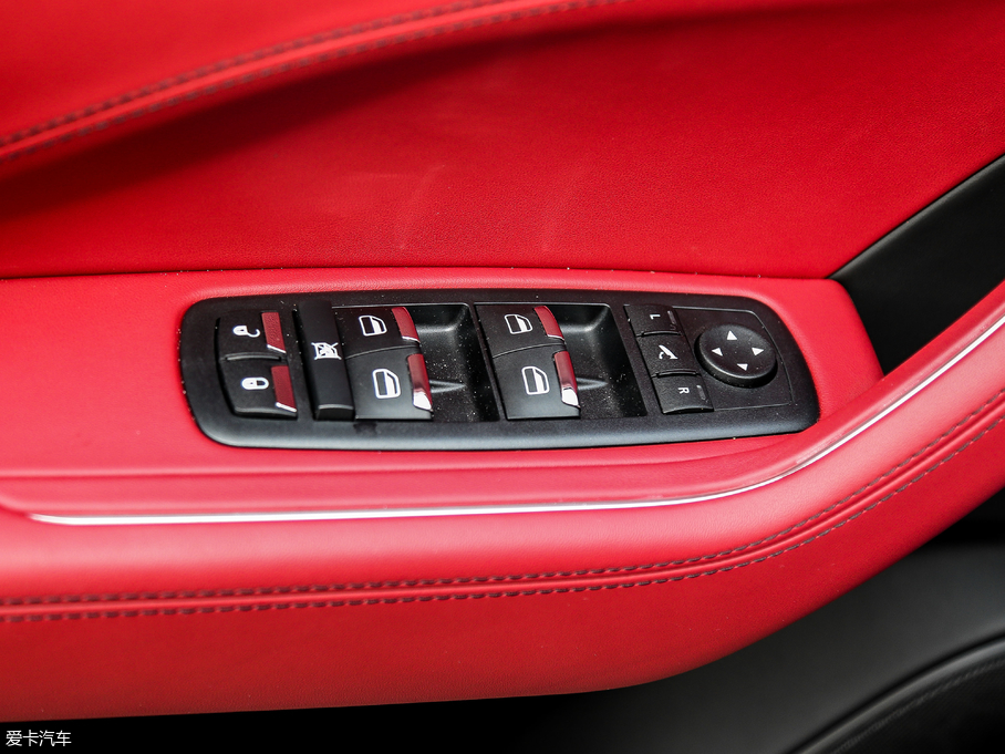 2018Levante 3.0T 350Hp \(yn)Ӱ