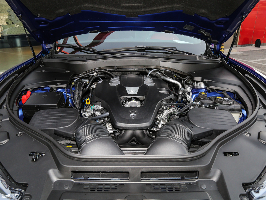 2018Levante 3.0T 350Hp \Ӱ