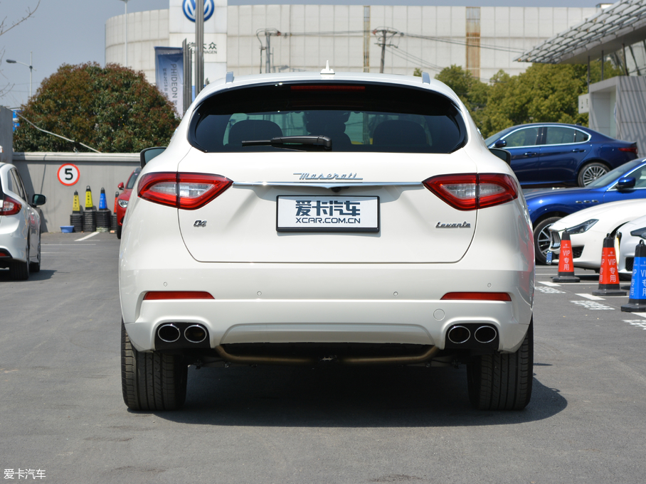 2018Levante 3.0T 350Hp A၆