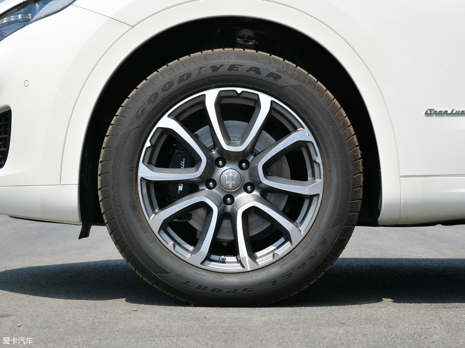 2018Levante 3.0T 350Hp A၆