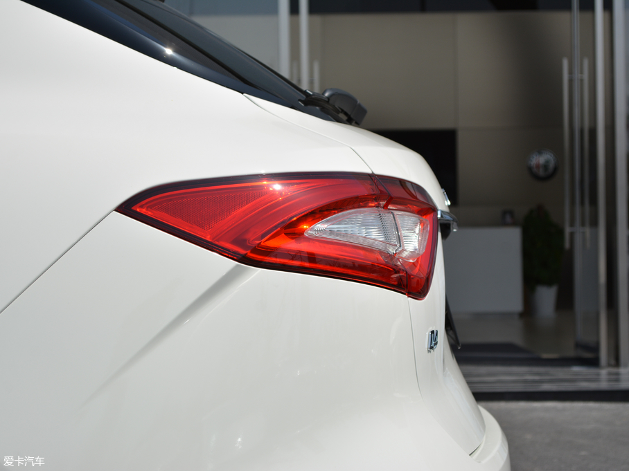 2018Levante 3.0T 350Hp A၆