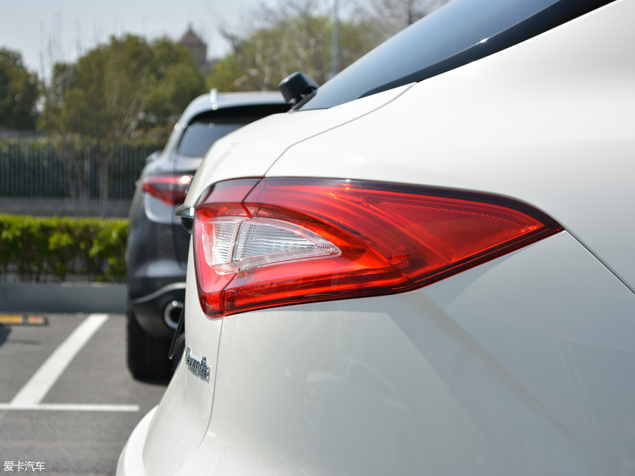 2018Levante 3.0T 350Hp A၆