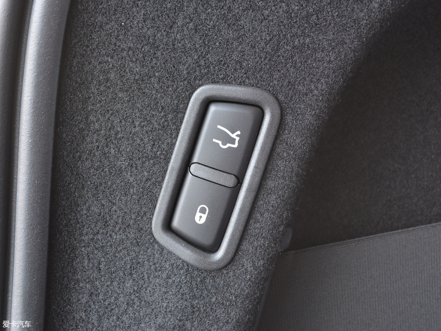 2018Levante 3.0T 350Hp A၆