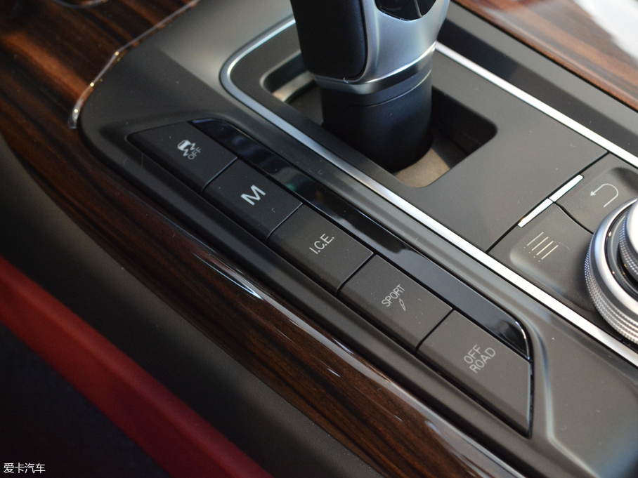 2018Levante 3.0T 350Hp A၆